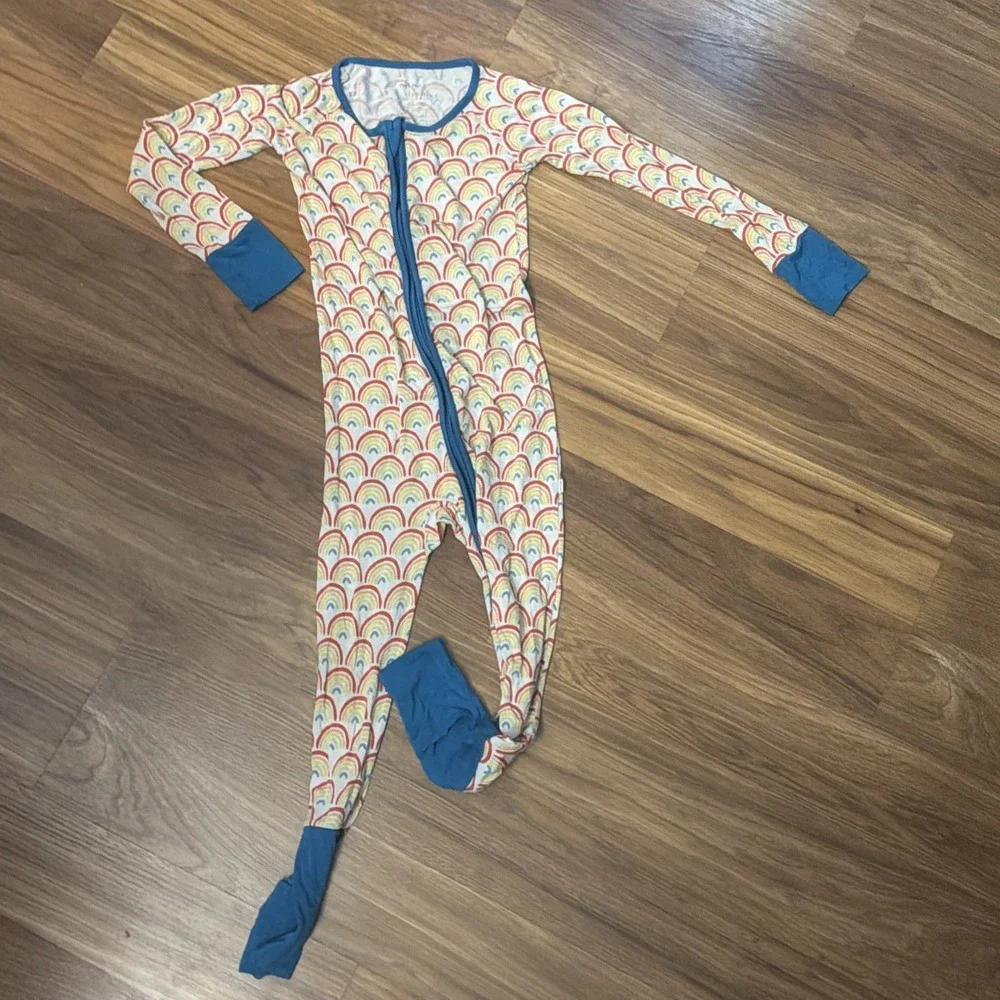 Little Sleepies Toddler Boys Girls Rainbow Footed Sleeper Pajamas Bamboo 3T
